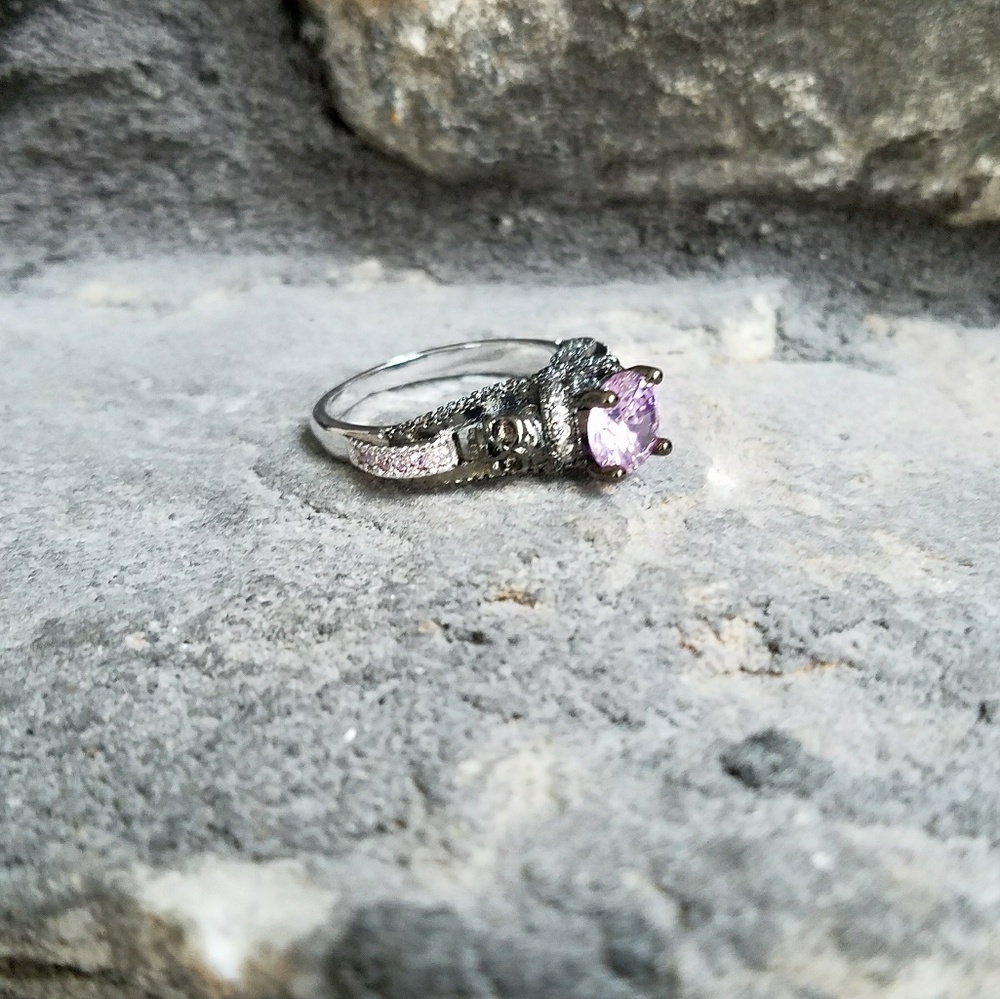 Skull ring, black ring, pink skull ring, - Picture 3 of 5